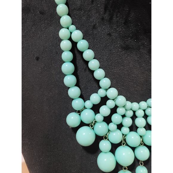 Women's Turquoise Beaded Statement Necklace With Gold Chain Lobster Clasp - Picture 5 of 6